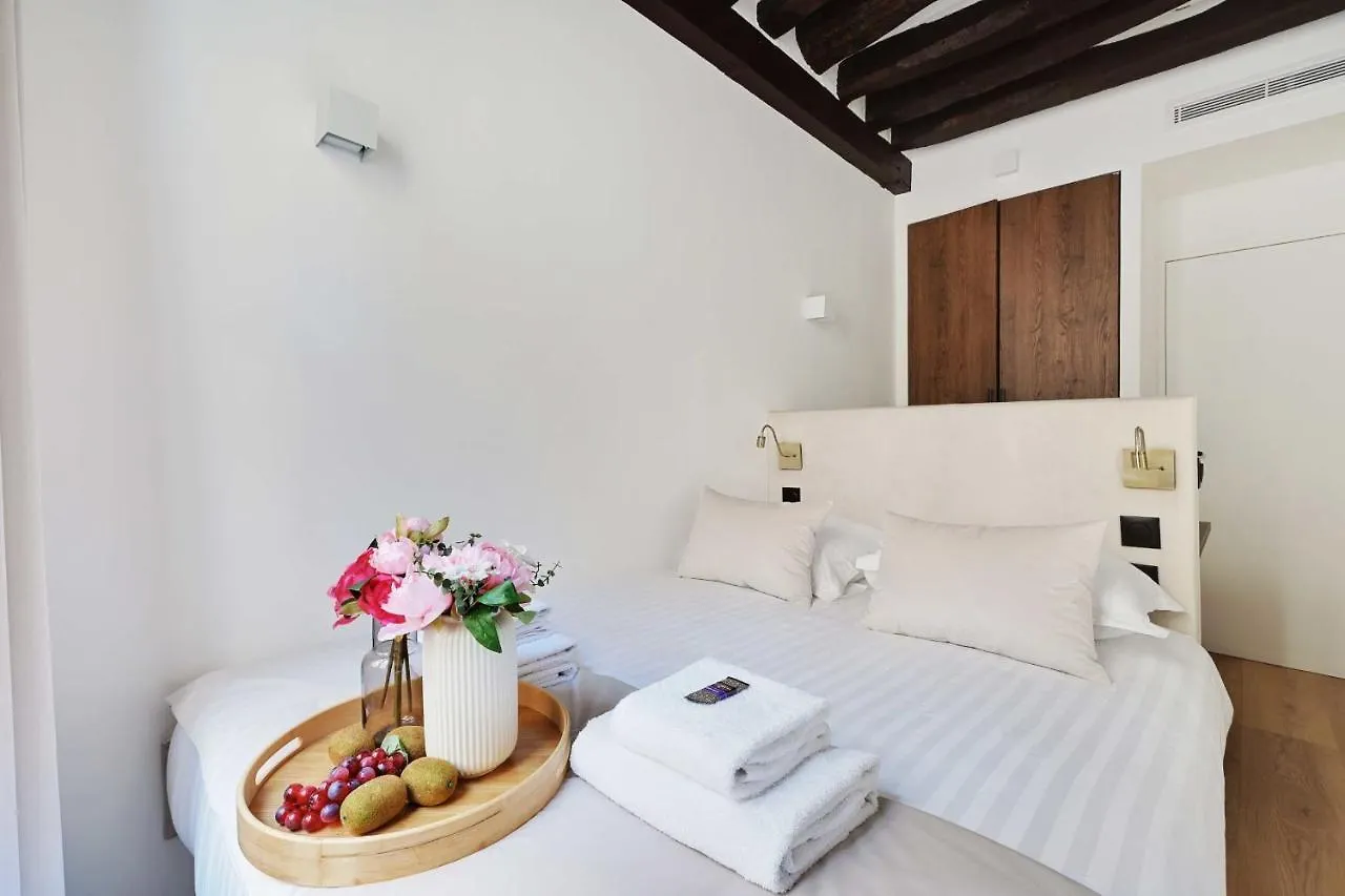 Lovely Apartment 2Br - Near La Sorbonne Quartier Latin París 0*,  Francia